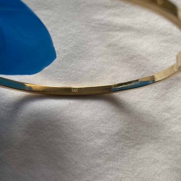 Clip Type Real Gold 14k 4mm thick - Picture 9 of 12